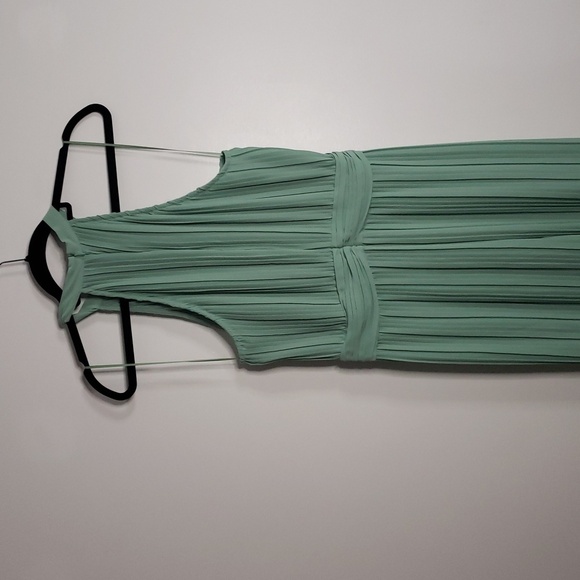 Zara Green Halter Jumpsuit with Flowing Wide-Leg Design Medium - Picture 16 of 16